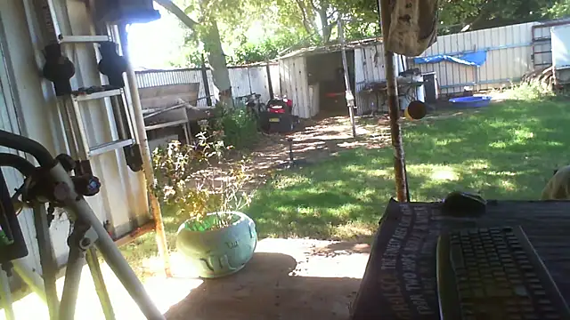 herbie010666 online show from 04/14/26, 04:06