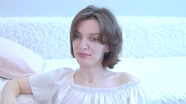 Beauty Alex online show from 05/18/26, 02:55