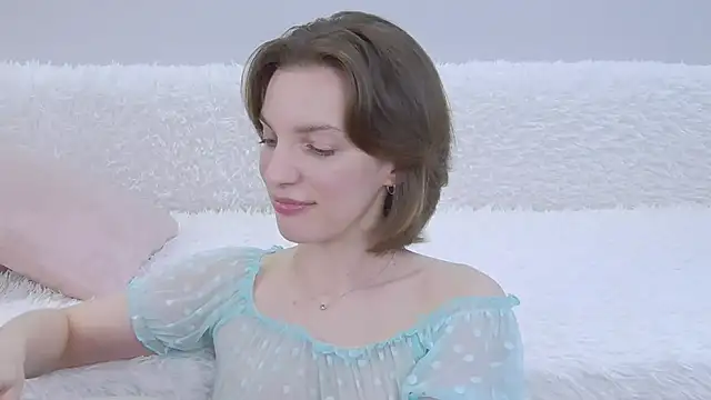 Beauty Alex online show from 03/20/26, 02:45