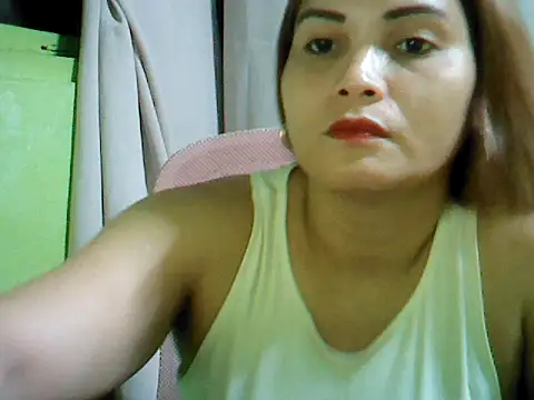 ashlylove25 online show from 05/11/26, 10:38