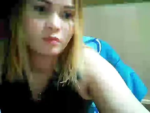 ashlylove25 online show from 10/04/25, 11:06