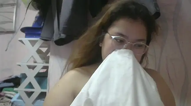 Snapshot of Boobsiemarie chatting on 03/15/25, 04:02 Boobsiemarie online show from 03/15/25, 04:02