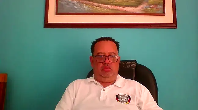 Snapshot of djtomxxx2777 chatting on 03/12/25, 06:53 djtomxxx2777 online show from 03/12/25, 06:53