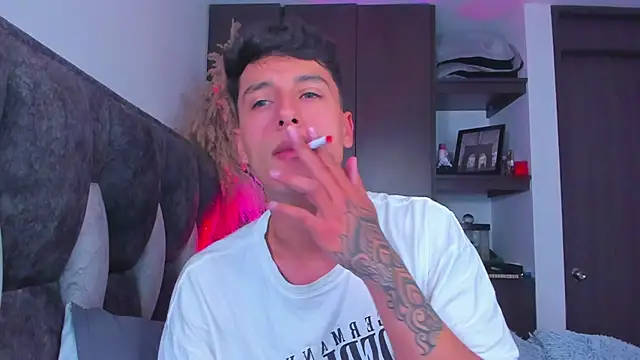 Snapshot of I_Gabriel chatting on 01/16/25, 10:34 I Gabriel online show from 01/16/25, 10:34