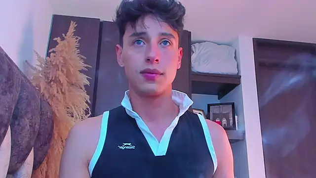 Snapshot of I_Gabriel chatting on 01/01/25, 06:26 I Gabriel online show from 01/01/25, 06:26