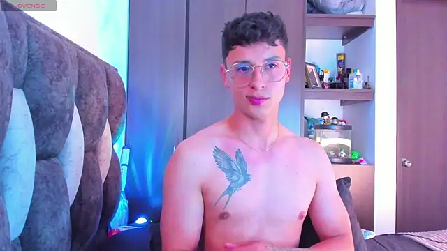 Snapshot of I_Gabriel chatting on 09/25/25, 01:22 I Gabriel online show from 09/25/25, 01:22