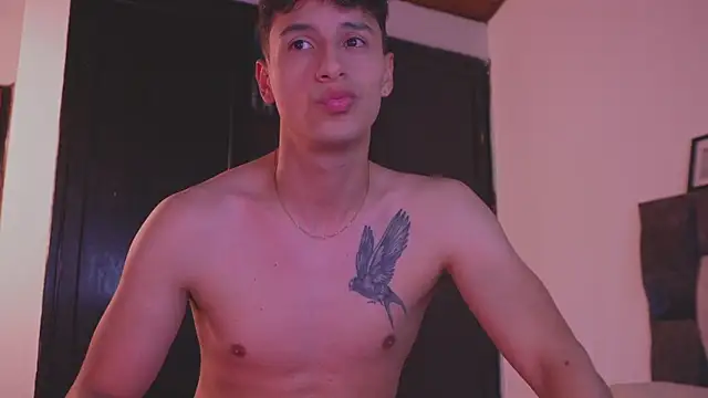 Snapshot of I_Gabriel chatting on 12/19/25, 06:38 I Gabriel online show from 12/19/25, 06:38