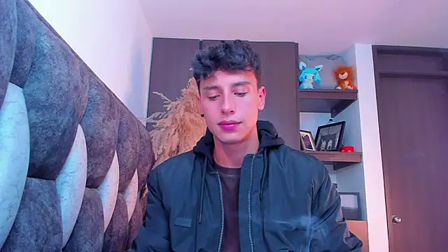 Snapshot of I_Gabriel chatting on 12/06/24, 01:24 I Gabriel online show from 12/06/24, 01:24