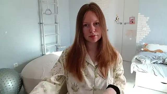 ConnieDaw online show from 10/27/25, 07:53