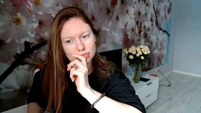 Snapshot of ConnieDaw chatting on 01/21/25, 06:11 ConnieDaw online show from 01/21/25, 06:11
