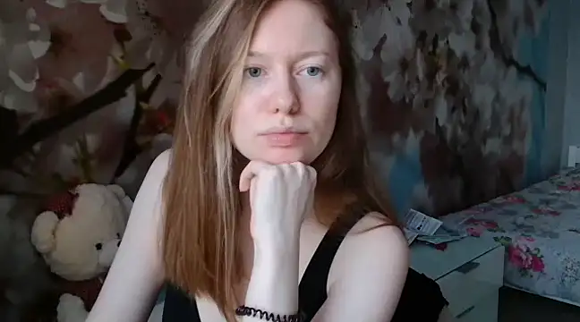 Snapshot of ConnieDaw chatting on 01/14/25, 06:45 ConnieDaw online show from 01/14/25, 06:45