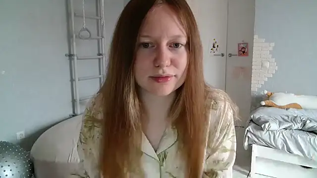 ConnieDaw online show from 10/28/25, 08:24