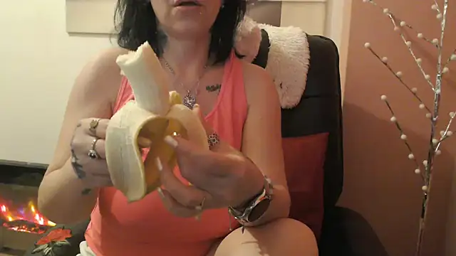 Snapshot of algodonyfresa chatting on 03/16/25, 10:20 algodonyfresa online show from 03/16/25, 10:20