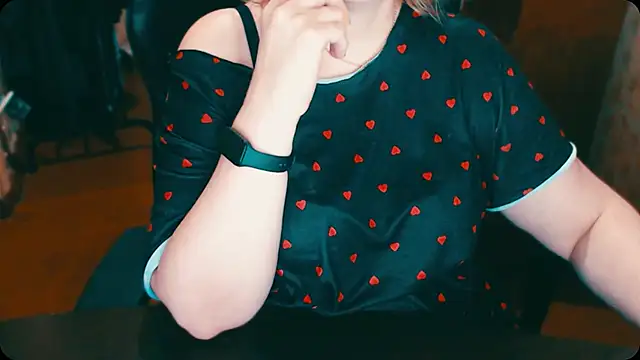 Snapshot of AlisaHot55 chatting on 12/01/25, 12:17 AlisaHot55 online show from 12/01/25, 12:17