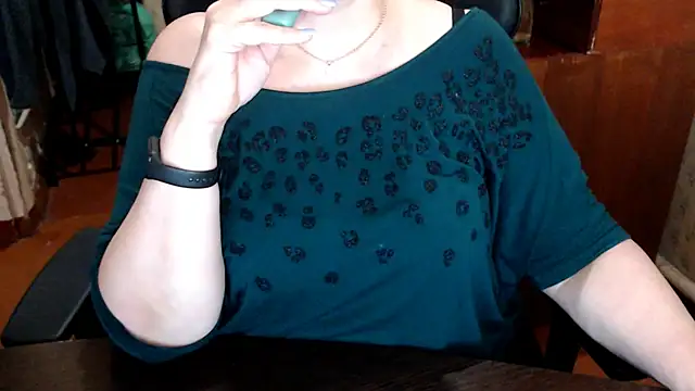 AlisaHot55 online show from 04/02/26, 10:11