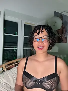 Lauyako online show from 05/13/26, 07:43