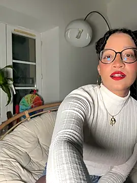 Lauyako online show from 10/11/25, 06:20