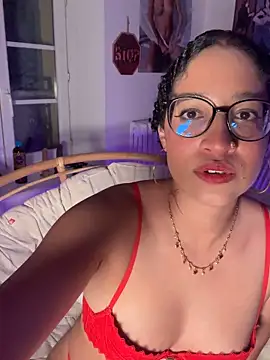 Lauyako online show from 06/15/26, 08:30