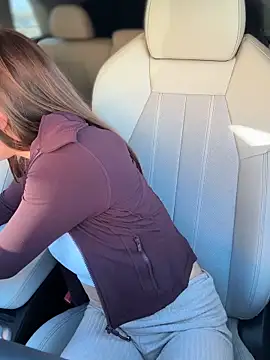 lunagirl13 online show from 03/17/26, 12:13