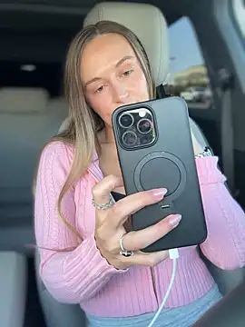 lunagirl13 online show from 10/06/25, 05:46