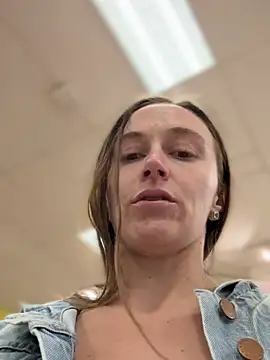 lunagirl13 online show from 04/12/26, 02:15