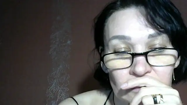 PrettyAndWild online show from 02/06/26, 03:19