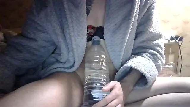 fabiolagg online show from 12/04/25, 08:41