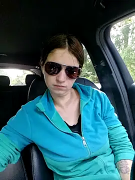 Geile-Luna online show from 09/13/25, 02:28