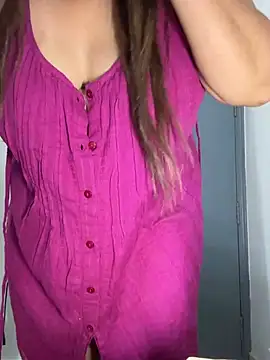 Snapshot of Preet_Kaur_69 chatting on 07/02/26, 06:03 Preet Kaur 69 online show from 07/02/26, 06:03