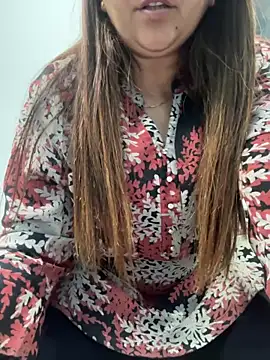 Snapshot of Preet_Kaur_69 chatting on 02/20/25, 02:46 Preet Kaur 69 online show from 02/20/25, 02:46