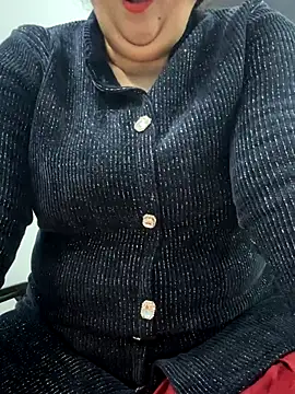 Preet Kaur 69 online show from 12/20/25, 06:33