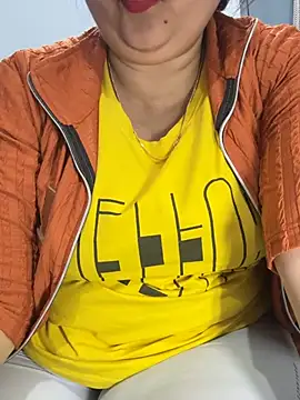 Preet Kaur 69 online show from 02/24/26, 06:42