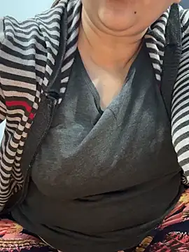 Preet Kaur 69 online show from 11/14/25, 02:59