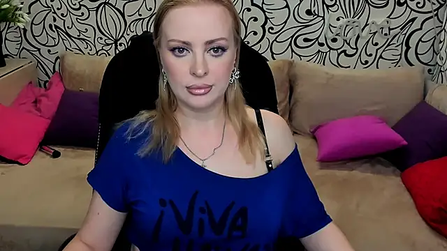 Hotdreamhere online show from 06/02/26, 12:49