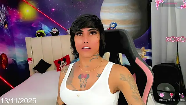 Nella Dolls online show from 11/13/25, 08:46