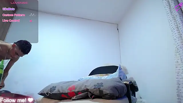 Snapshot of Sammybigcock1_ chatting on 01/23/25, 10:11 Sammybigcock1 online show from 01/23/25, 10:11