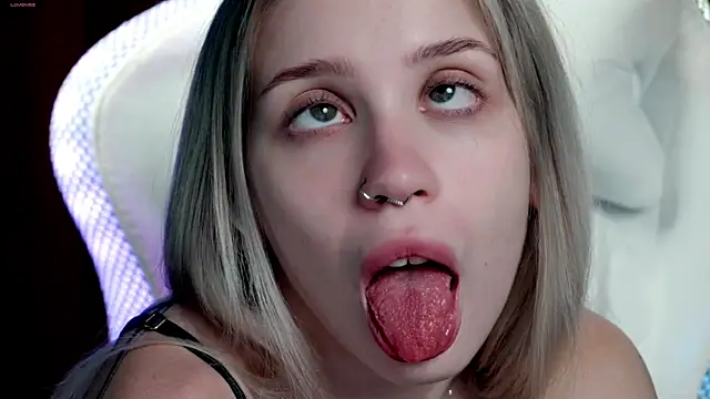 ho1yho1e online show from 11/09/25, 06:56