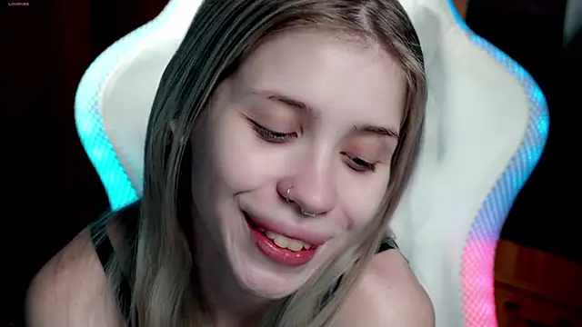 ho1yho1e online show from 11/16/25, 06:56