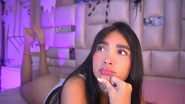 katy rioss online show from 10/28/25, 12:04