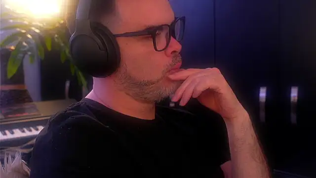 Sanders White online show from 09/13/25, 07:58