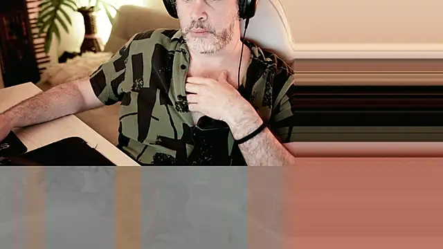 Sanders White online show from 01/28/25, 04:18