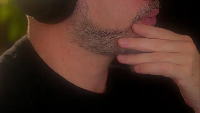 Sanders White online show from 09/18/25, 04:54