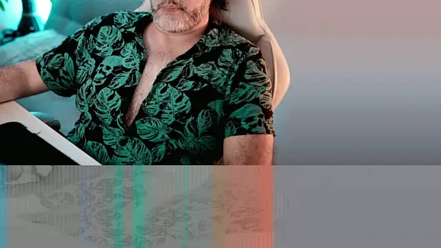 Sanders White online show from 01/26/25, 05:02