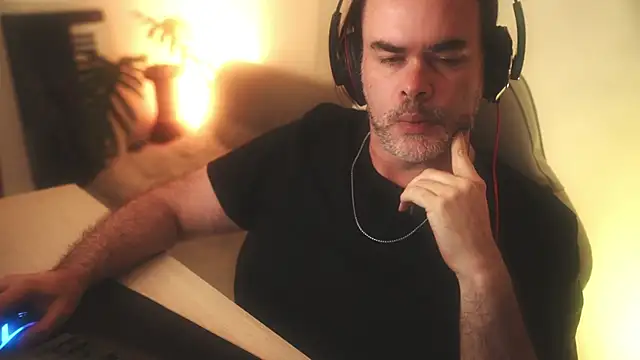 Sanders White online show from 03/04/25, 04:06