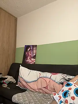 Snapshot of lilly_sweett chatting on 02/02/26, 10:53 lilly sweett online show from 02/02/26, 10:53