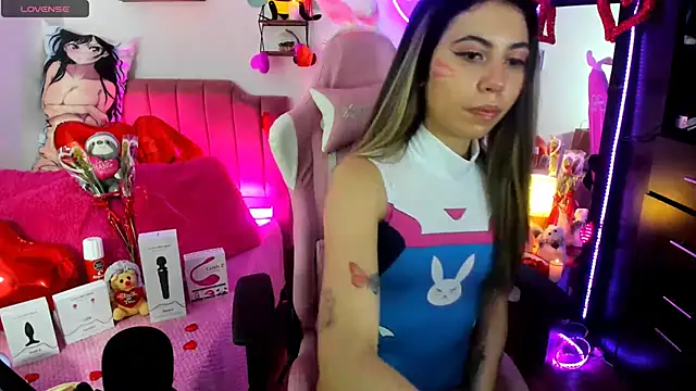 Snapshot of lilly_sweett chatting on 02/15/25, 03:42 lilly sweett online show from 02/15/25, 03:42