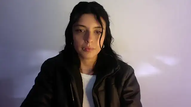 AneeSmith online show from 12/20/24, 06:35