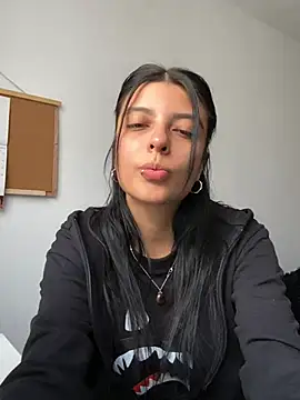 AneeSmith online show from 12/08/24, 08:15