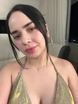 Snapshot of GeorginaJones chatting on 01/25/25, 12:59 GeorginaJones online show from 01/25/25, 12:59