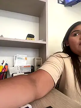 Lia sexx online show from 11/11/25, 06:14